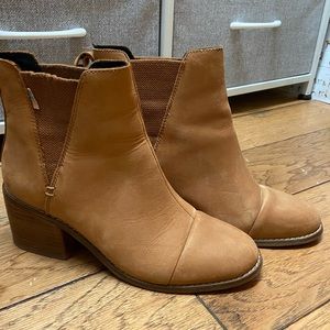 Toms Chelsea Boots